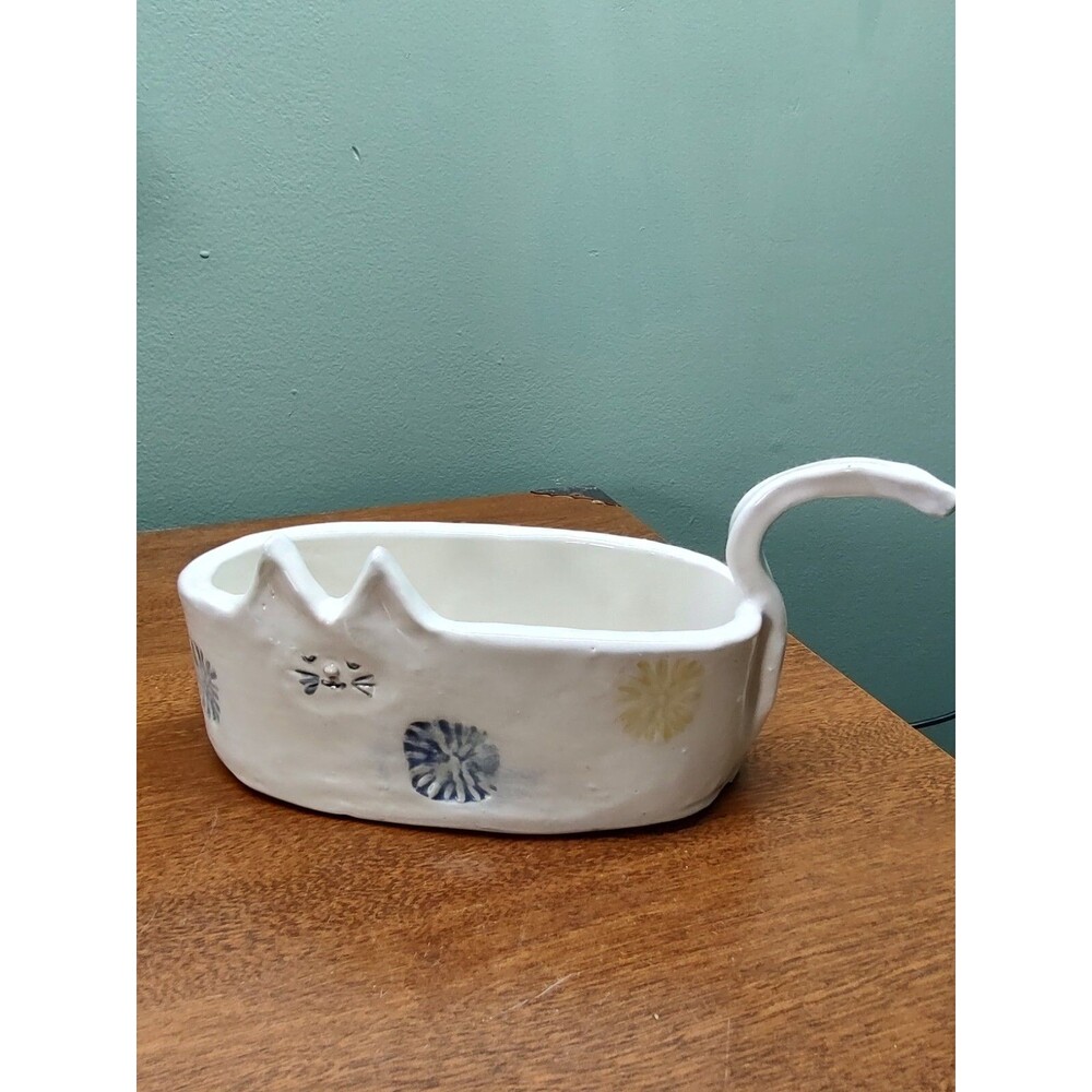 Vintage Art Pottery Cat Planter or Dish signed COD ?  7" long x 3" tall